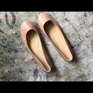 Vera Wang Ballet Flats